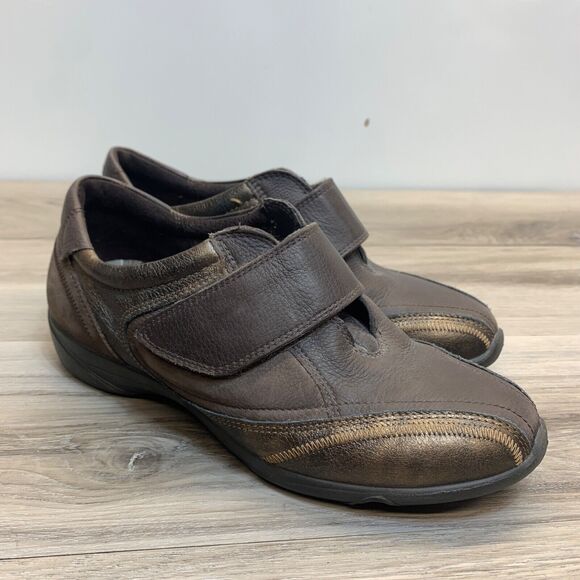 Shoes - Ecco Women’s US Size 6 US 5 Brown Leather Comfort Shoes Hook & Loop